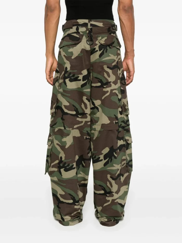 VETEMENTS camouflage-print wide-leg jeans